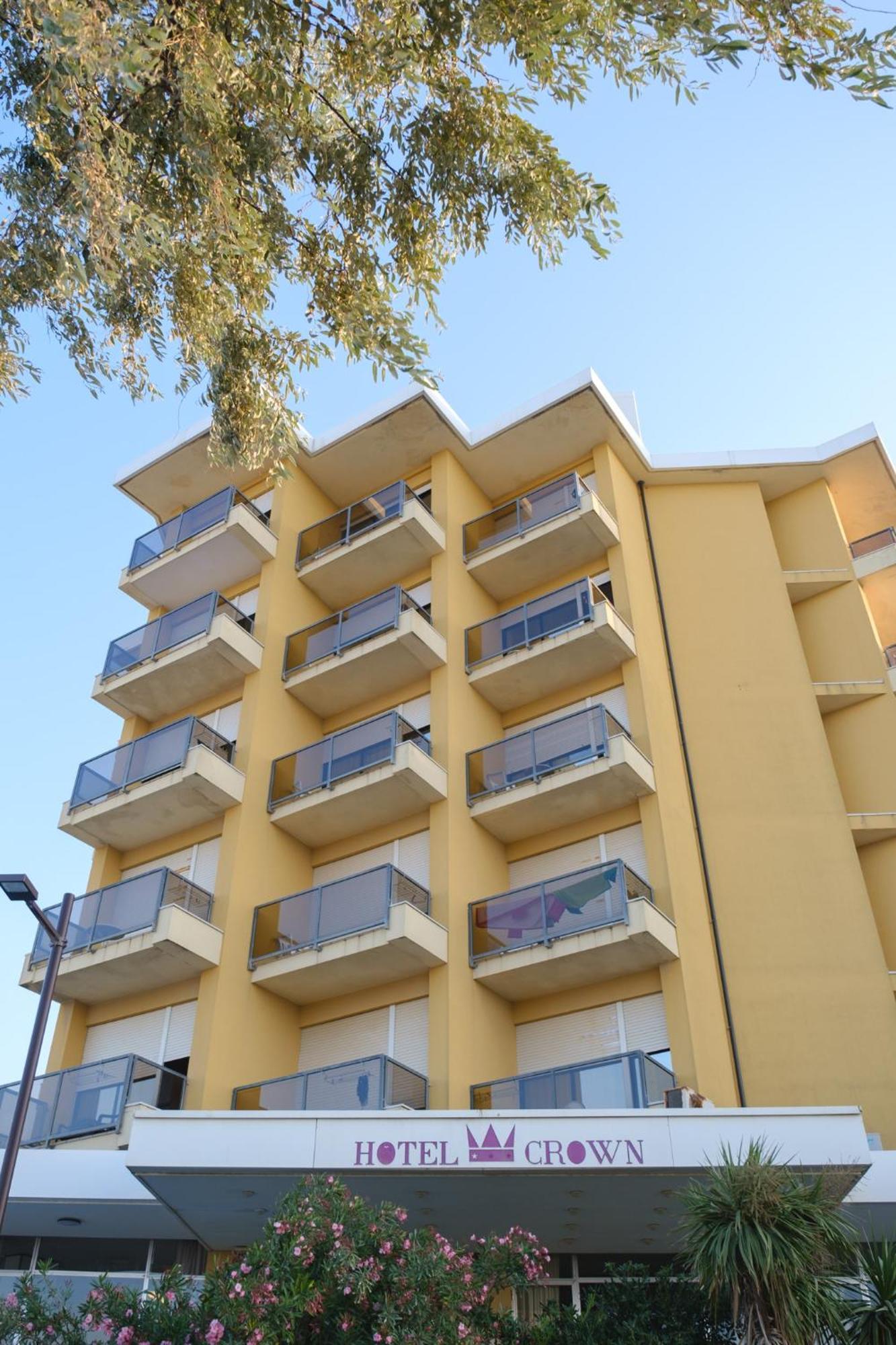 רימיני Hotel Crown מראה חיצוני תמונה